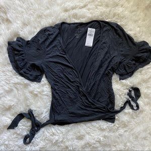 NWT American Eagle Crop Top